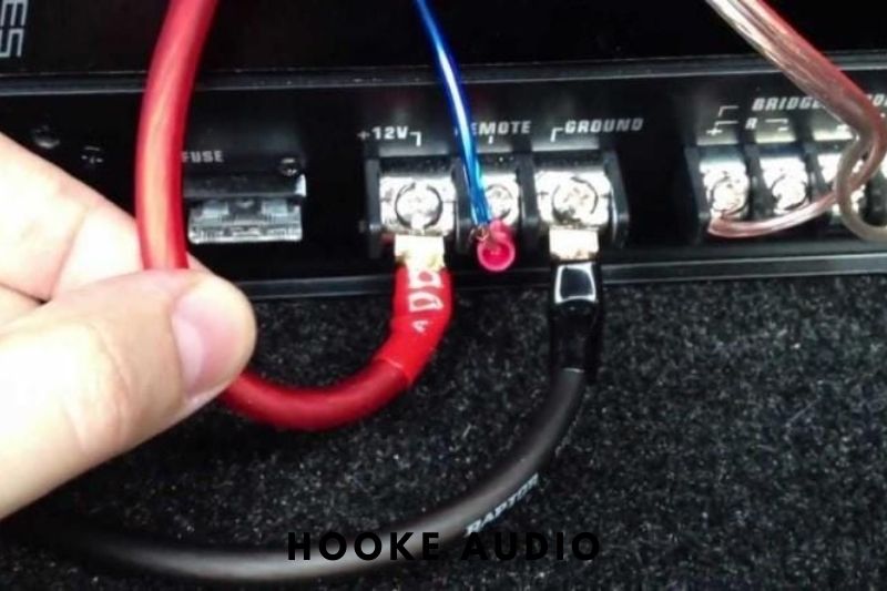 Connecting the Car Subwoofer to An Amplifier